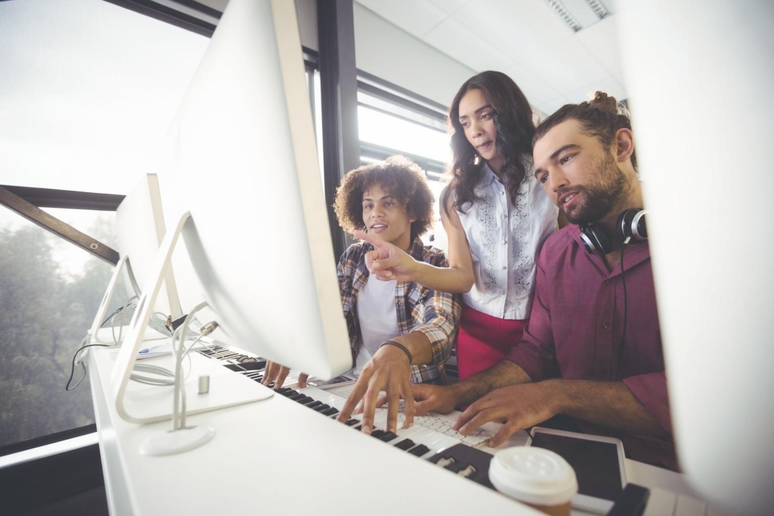 Vista panoramica di Salerno con il lungomare e zone residenziali consigliate per studenti